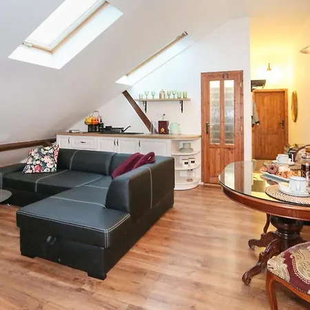 Daire Maximilian Stiavnicke Bane